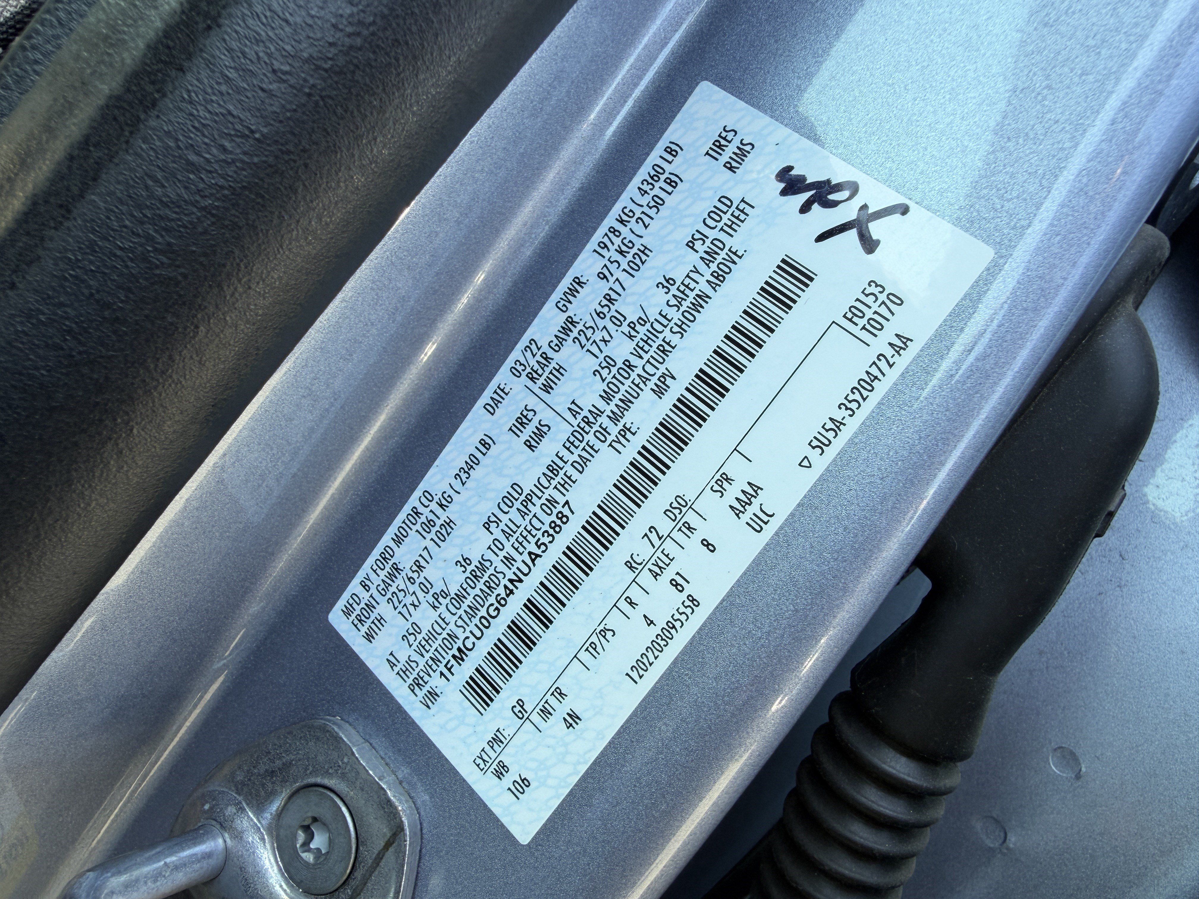 Used 2022 Ford Escape SE FWD image 29