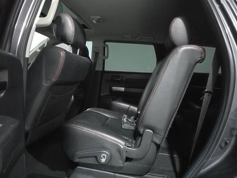 Used 2022 Toyota Sequoia TRD Sport AWD/4WD image 11