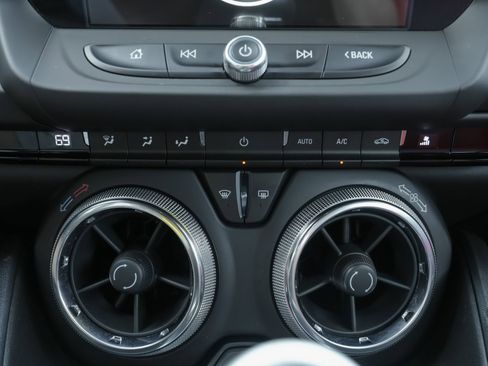 Used 2018 Chevrolet Camaro SS w/ Redline Edition RWD image 17