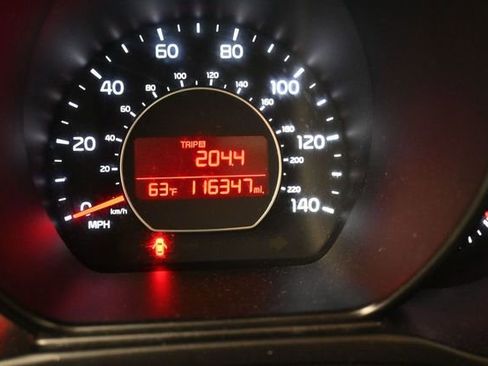 Used 2015 Kia Soul FWD image 17