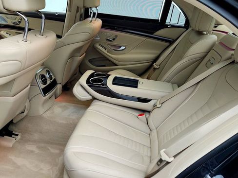 Used 2020 Mercedes-Benz S 560 S 560 4MATIC Sedan w/ Premium image 21