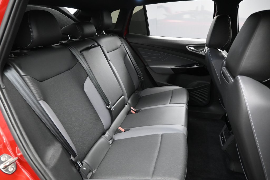 Used 2023 Volkswagen ID.4 S RWD image 26