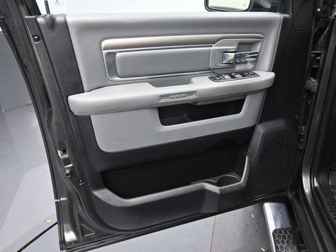 Used 2018 RAM 1500 Big Horn AWD/4WD image 27