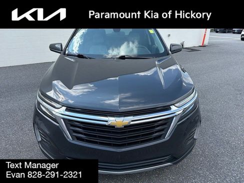Used 2023 Chevrolet Equinox LT FWD image 2