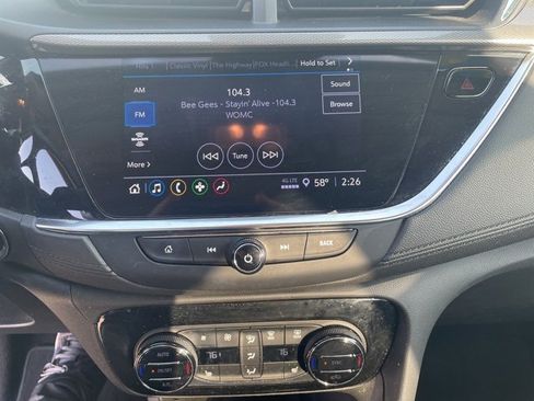 Used 2022 Buick Encore GX Select w/ Sport Touring Package image 22