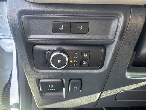 Used 2024 Ford Expedition Max Limited image 29