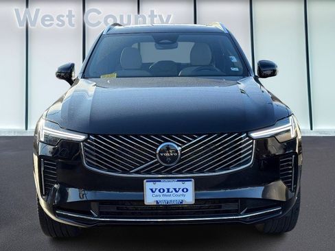 Certified 2025 Volvo XC90 B6 Plus image 10