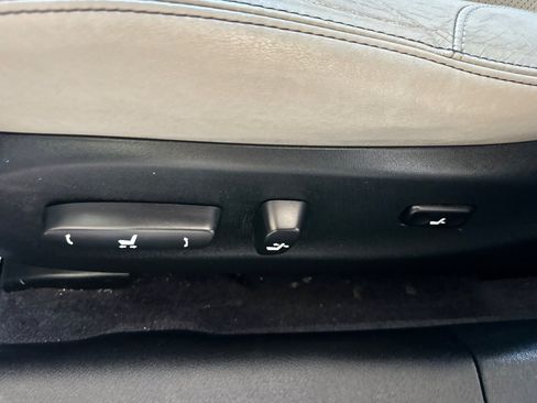 Used 2010 Lexus IS 250 RWD image 14