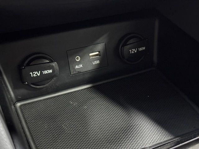 Used 2018 Hyundai Ioniq Blue FWD image 18