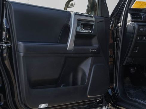 Used 2021 Toyota 4Runner Limited image 39