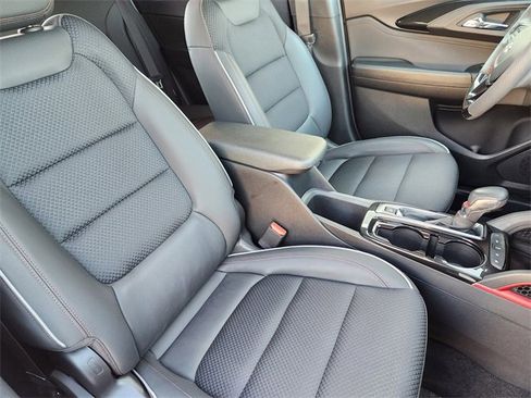 Certified 2023 Chevrolet TrailBlazer RS w/ Sun and Liftgate Package image 10