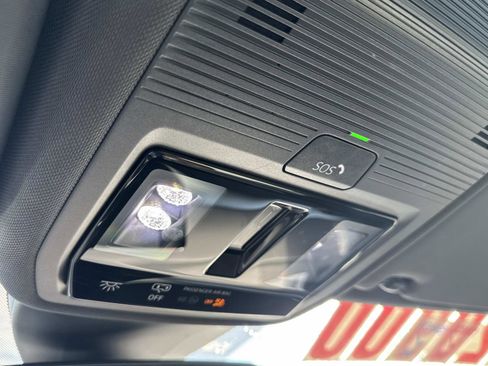 Certified 2021 Volkswagen ID.4 Pro S image 26