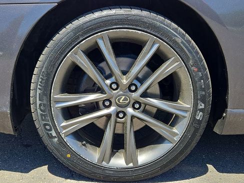 Used 2010 Lexus ES 350 FWD image 9