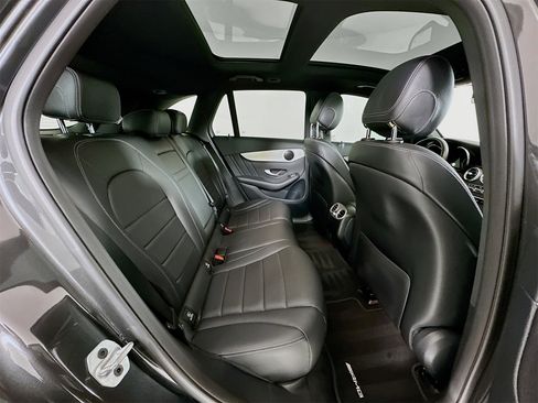 Used 2022 Mercedes-Benz GLC 300 image 28