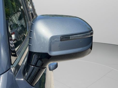 Used 2025 Kia Telluride SX w/ SX Captain's Chair Package FWD image 55