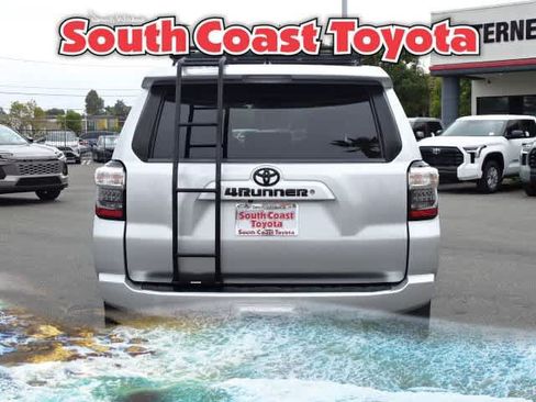 Used 2016 Toyota 4Runner SR5 Premium AWD/4WD image 14