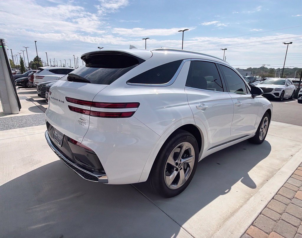 Used 2026 Genesis GV70 2.5T AWD/4WD image 14