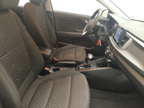 Used 2019 Kia Rio S FWD image 21