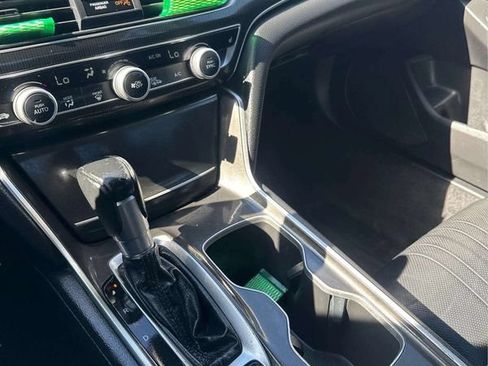 Used 2022 Honda Accord Sport Special Edition image 22