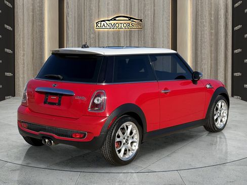 Used 2010 MINI Cooper S w/ Premium Pkg image 7