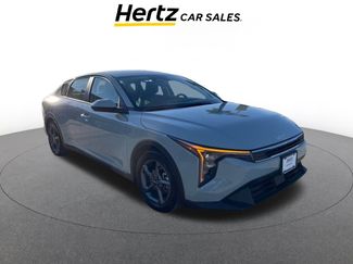 Used 2025 Kia K4 LXS video 1