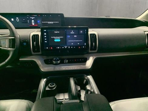 New 2026 Ford Expedition Max Active AWD/4WD image 11