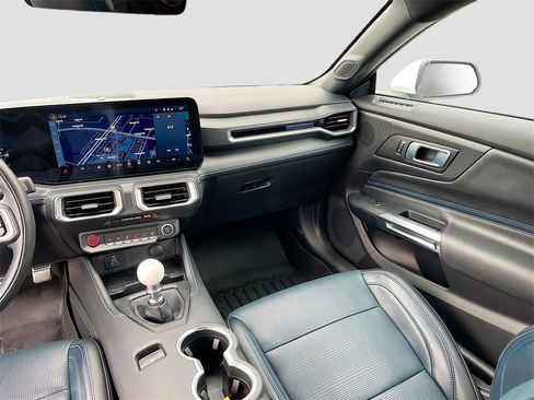 Used 2024 Ford Mustang GT Premium image 23