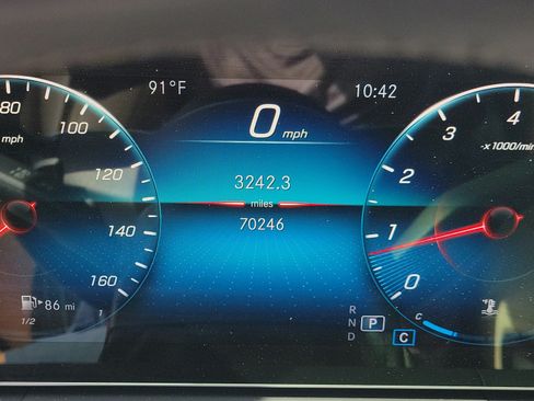 Certified 2022 Mercedes-Benz GLE 350 image 26