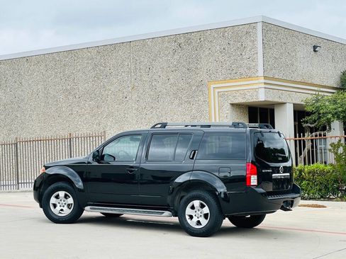 Used 2012 Nissan Pathfinder S image 6