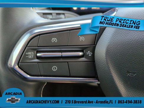 Used 2025 Chevrolet Traverse Z71 AWD/4WD image 27