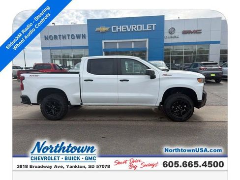 Used 2022 Chevrolet Silverado 1500 Custom Trail Boss w/ Safety Confidence Package AWD/4WD image 7