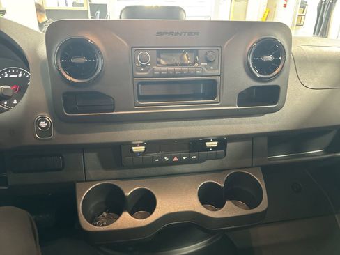 New 2025 Mercedes-Benz Sprinter 2500 image 15