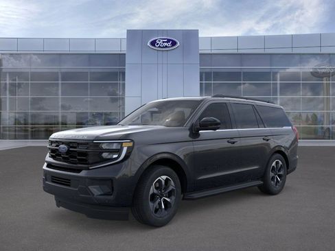 New 2026 Ford Expedition Active image 2
