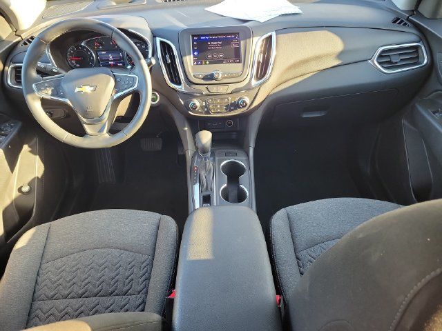 Certified 2024 Chevrolet Equinox LT FWD image 10