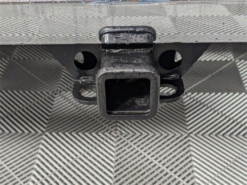 Certified 2025 GMC Sierra 1500 SLT image 29