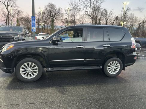 Used 2018 Lexus GX 460 460 image 24