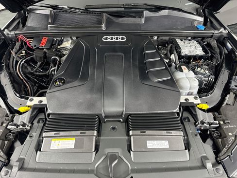 Used 2023 Audi Q7 2.0T Premium Plus AWD/4WD image 18