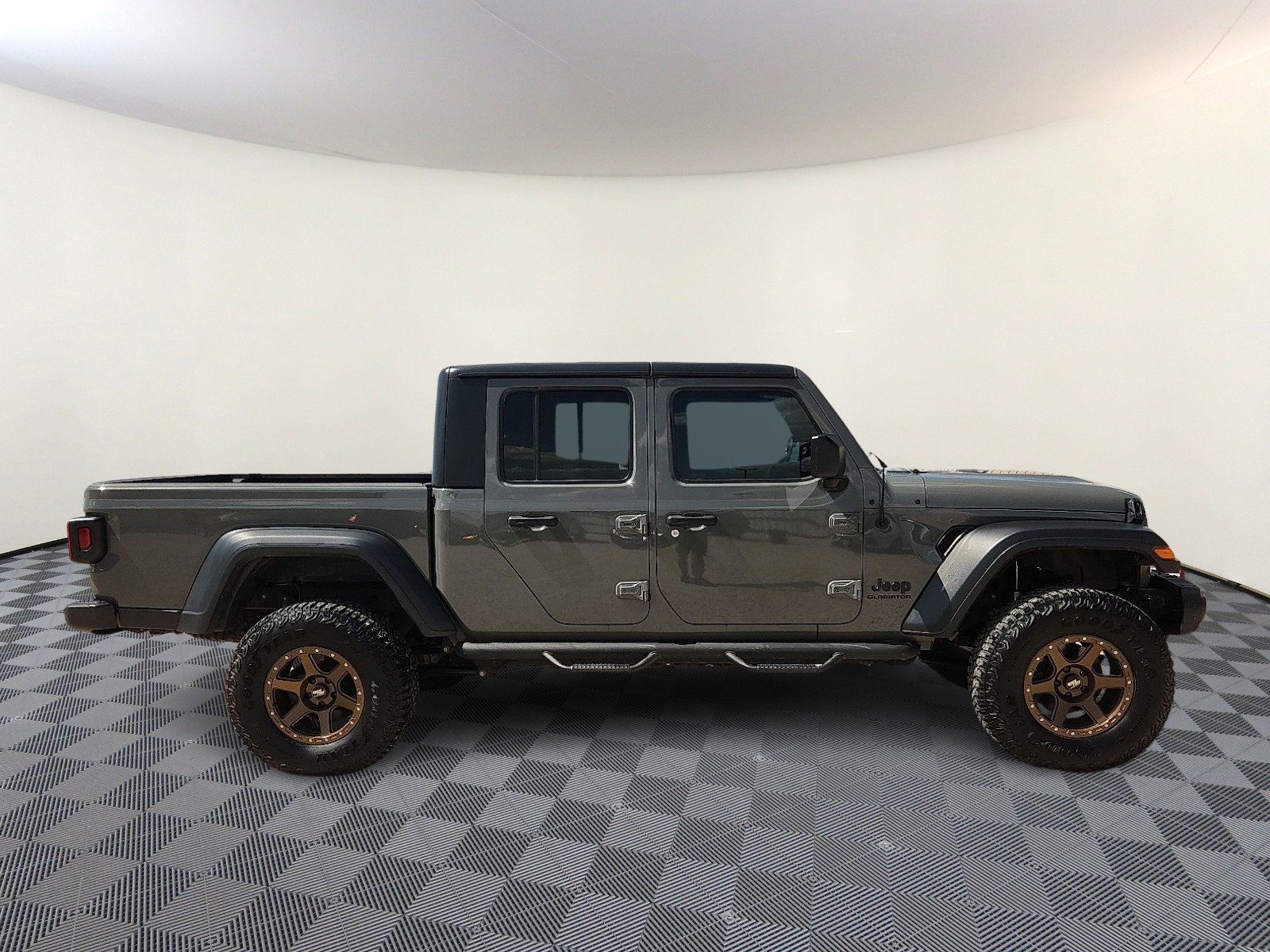 Used 2020 Jeep Gladiator Sport w/ Quick Order Package 24S AWD/4WD image 5