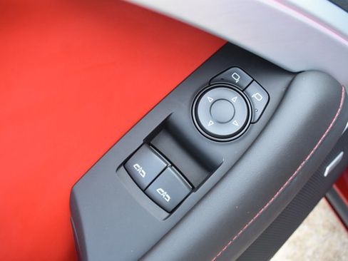 Used 2022 Chevrolet Camaro SS image 13