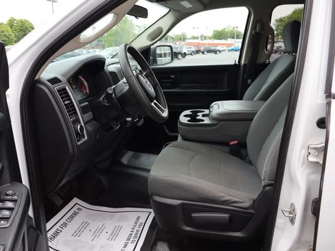 Used 2018 RAM 1500 Tradesman w/ Popular Equipment Group AWD/4WD image 7