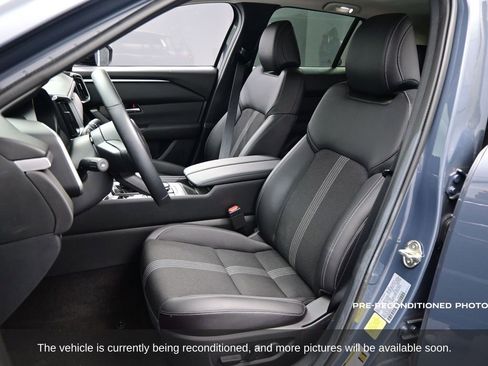 Used 2025 MAZDA CX-50 AWD 2.5 S w/ Premium Package image 7