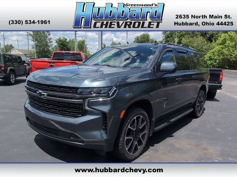 Used 2021 Chevrolet Suburban RST AWD/4WD image 1
