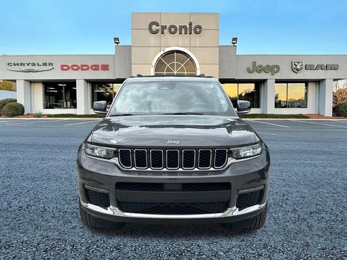 Used 2022 Jeep Grand Cherokee L Limited RWD image 8