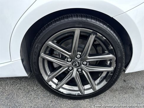 Used 2020 Lexus IS 300 F Sport w/ F Sport Package RWD image 10