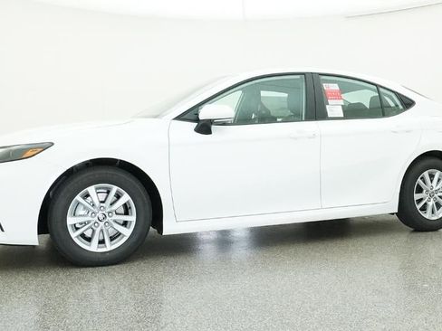 New 2026 Toyota Camry LE FWD image 18