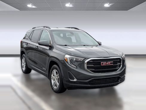 Used 2018 GMC Terrain SLE w/ Driver Convenience Package image 7