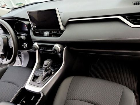 Used 2024 Toyota RAV4 LE image 16