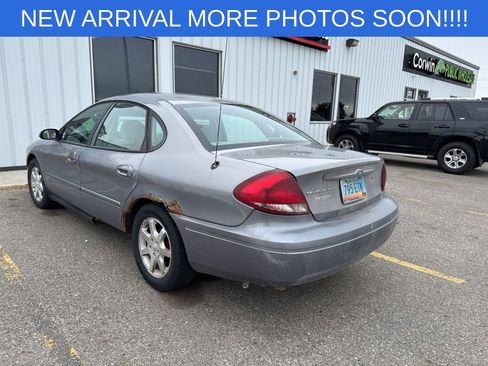 Used 2006 Ford Taurus SEL FWD image 6
