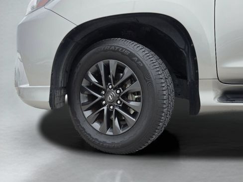 Used 2020 Lexus GX 460 Premium w/ Premium Package AWD/4WD image 40