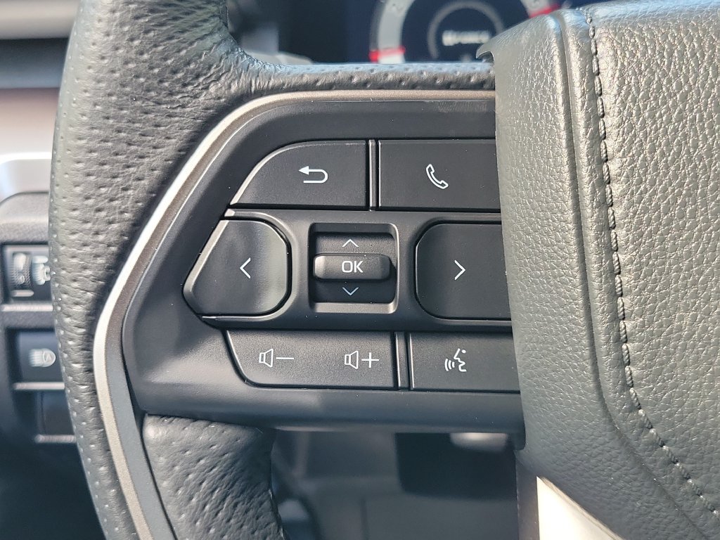 Used 2025 Toyota Tacoma TRD Sport RWD image 18